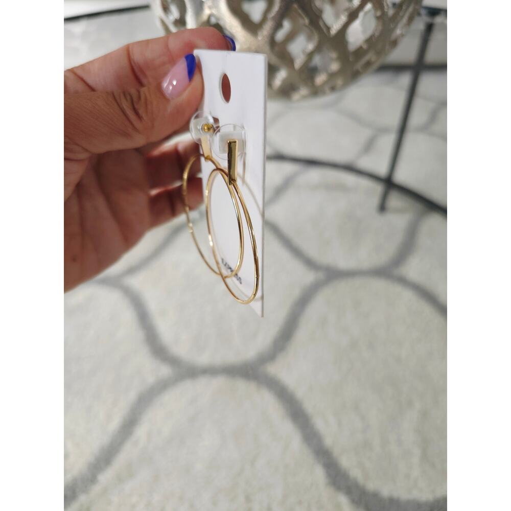 🎅 Pick 3 For $15 Express Gold Circle Earrings New - Picture 3 of 5